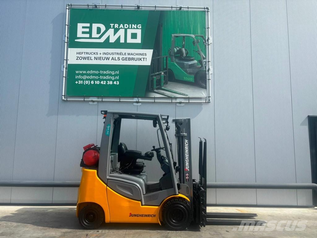 Jungheinrich TFG320s Heftruck LPG forklifts