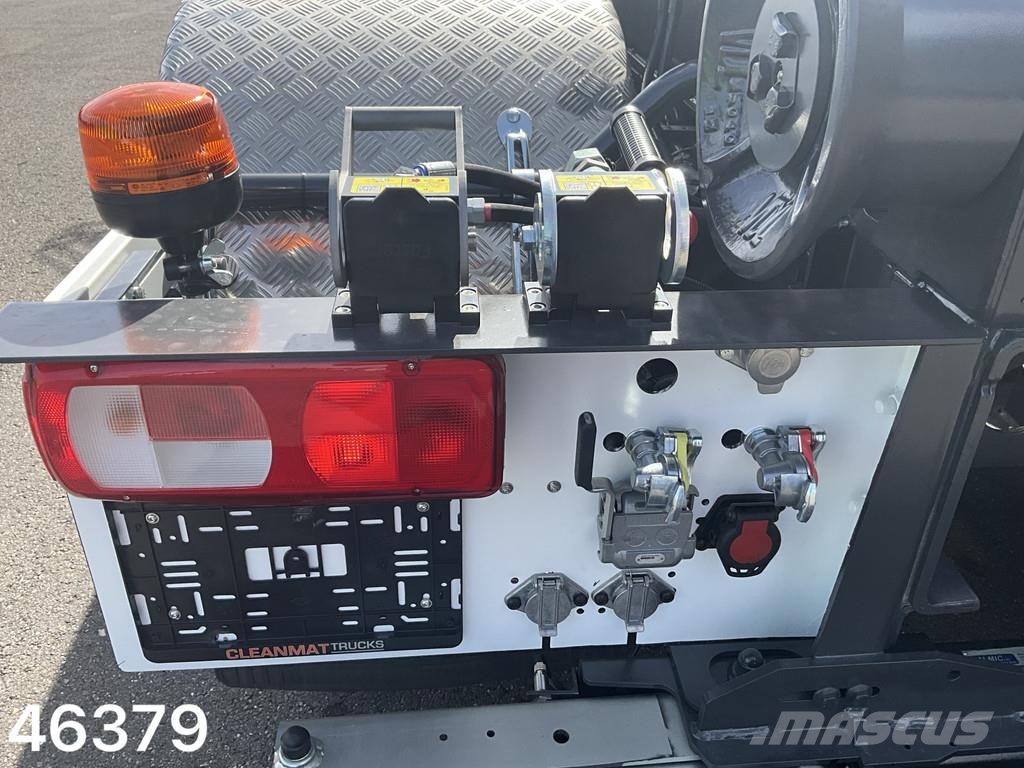 DAF FAQ XD 450 8x2 Hiab 26 Tonmeter laadkraan Камиони с кран с кука