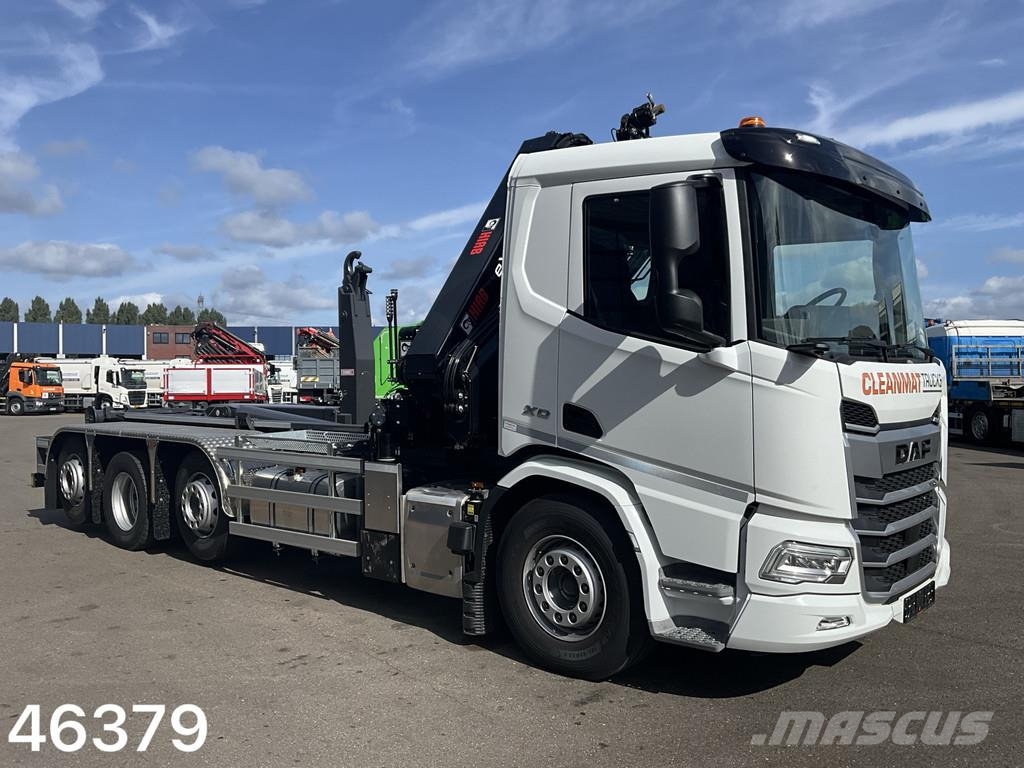 DAF FAQ XD 450 8x2 Hiab 26 Tonmeter laadkraan Камиони с кран с кука