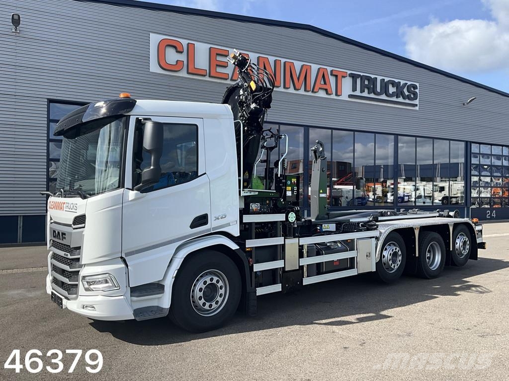 DAF FAQ XD 450 8x2 Hiab 26 Tonmeter laadkraan Камиони с кран с кука