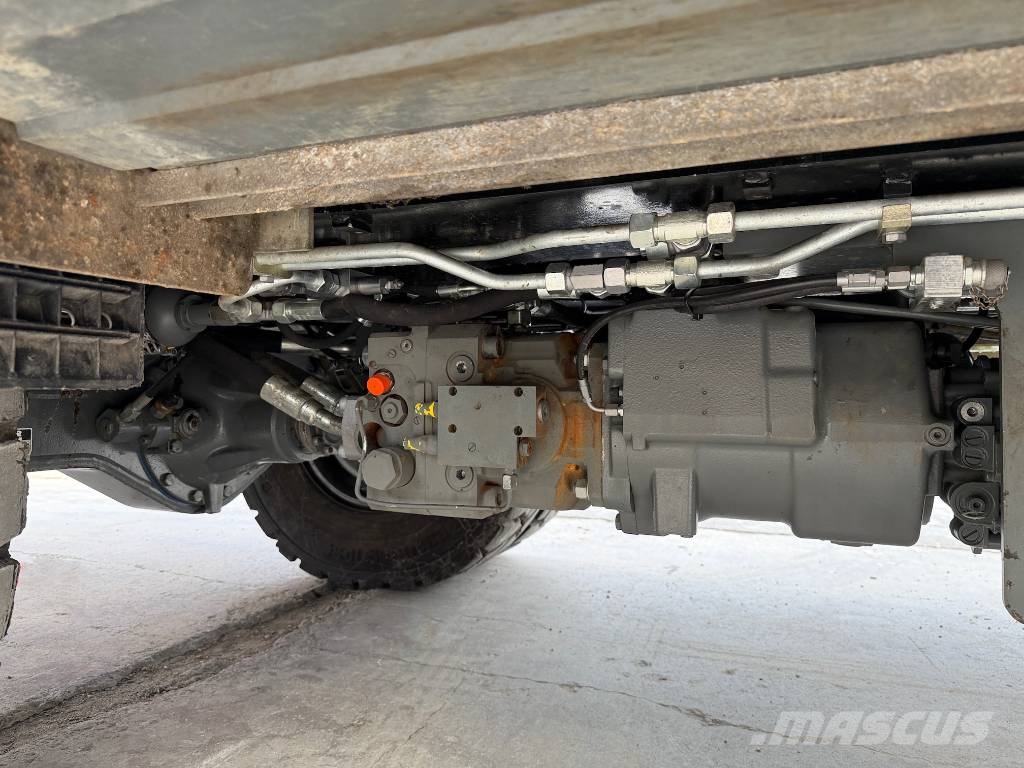 Liebherr A922 Rail Litronic Hjulgravere