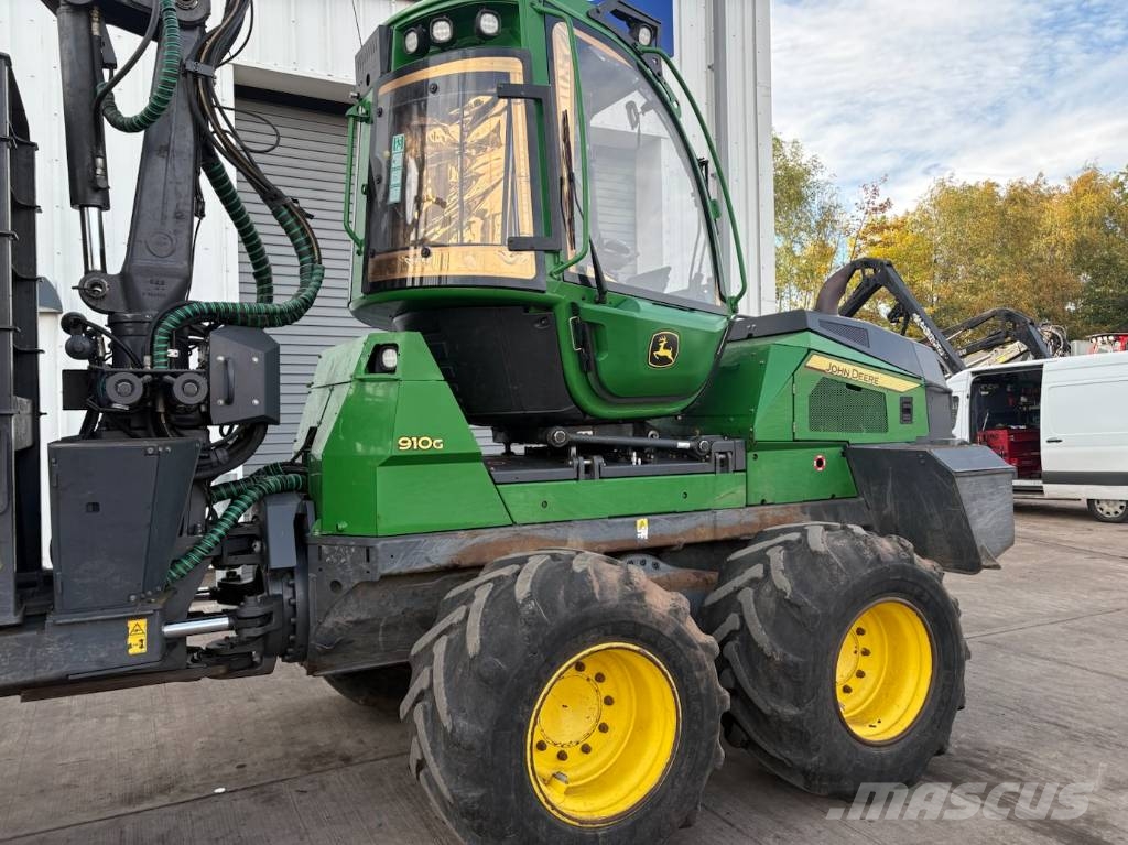 John Deere 910G Kuormatraktorit