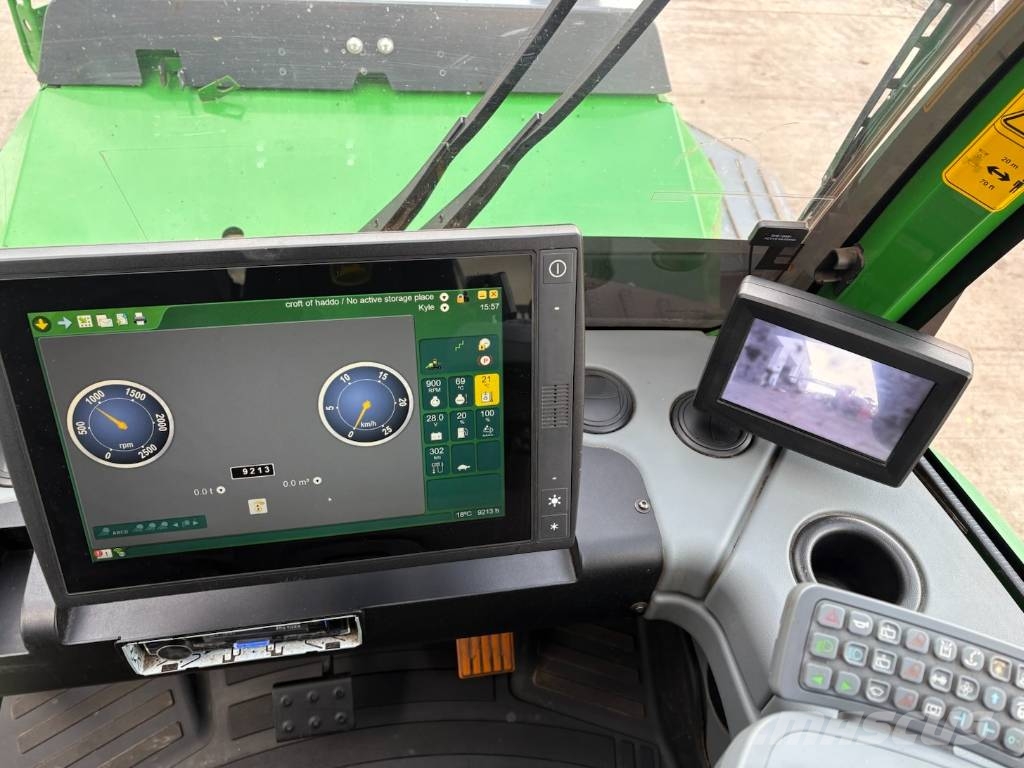 John Deere 910G Kuormatraktorit