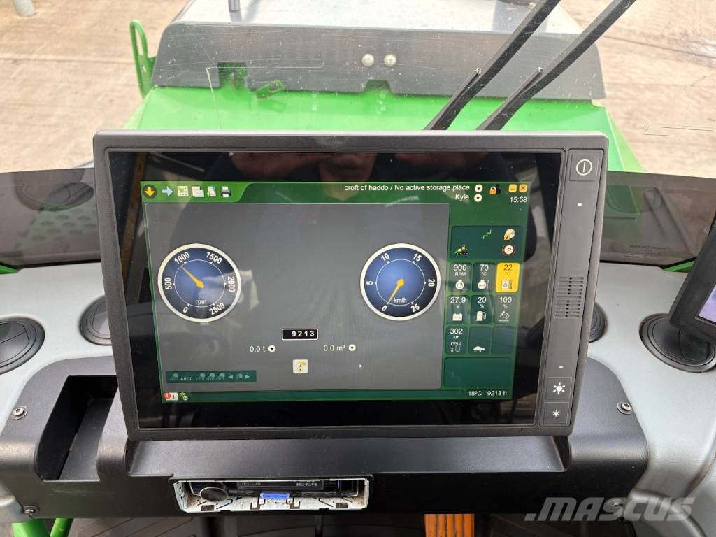 John Deere 910G Kuormatraktorit