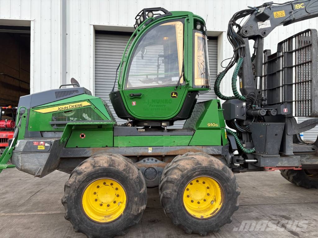 John Deere 910G Kuormatraktorit