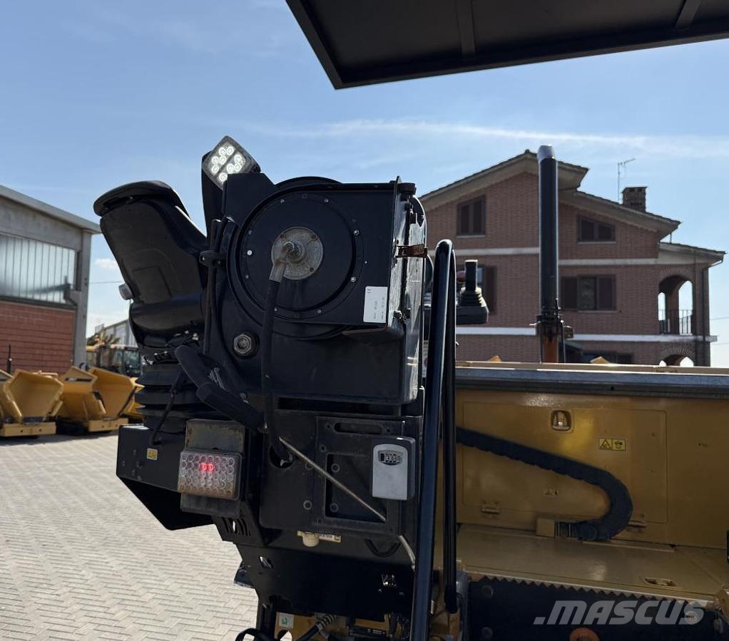 CAT AP 300F Asfaldilaoturid