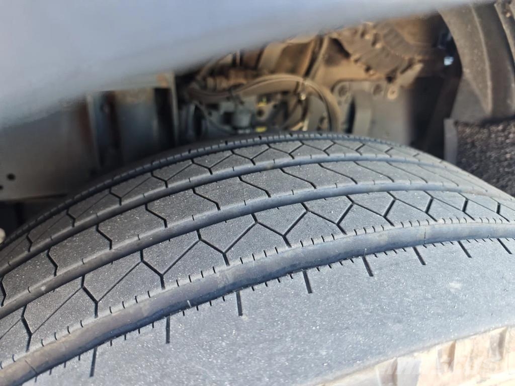 DAF XF 480 4x2 + FVG FS مركبات النقل
