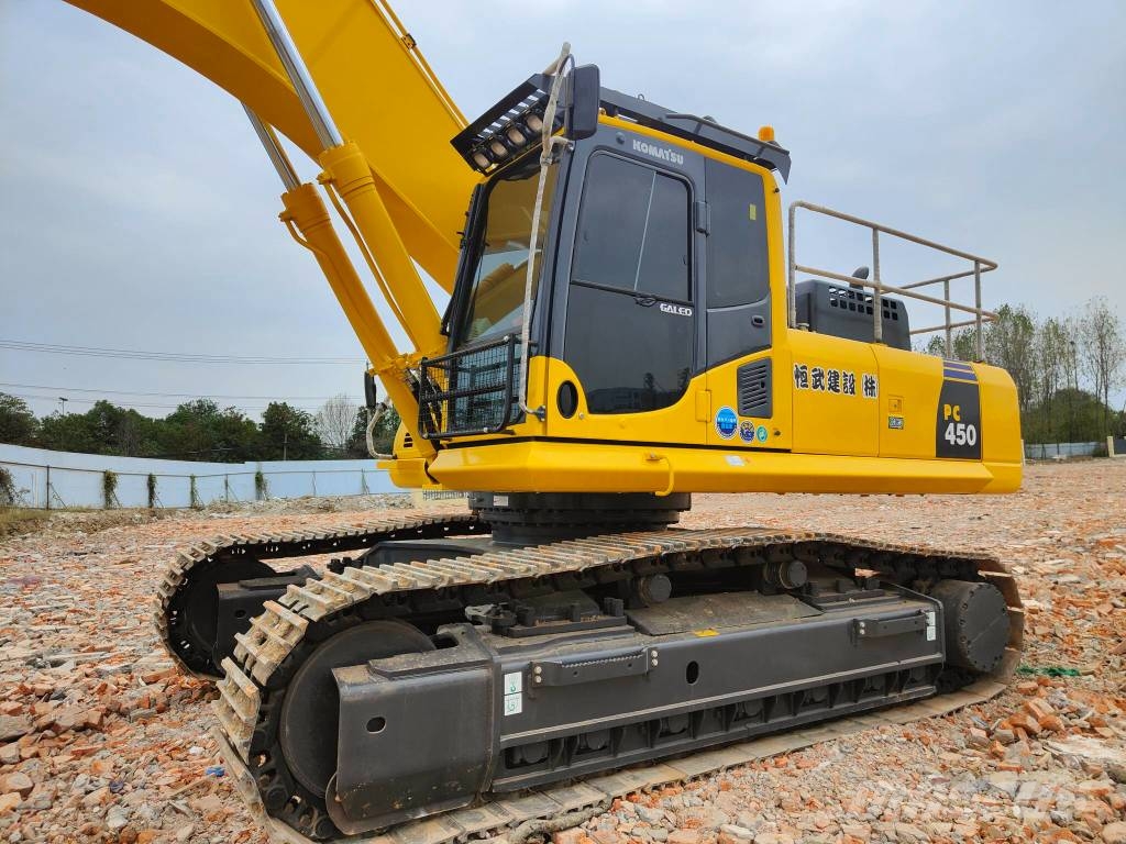 Komatsu PC 450-8 履带挖掘机