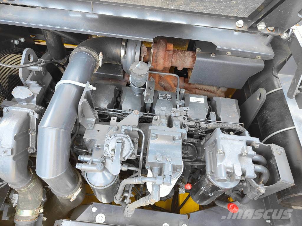 Komatsu PC 450-8 履带挖掘机