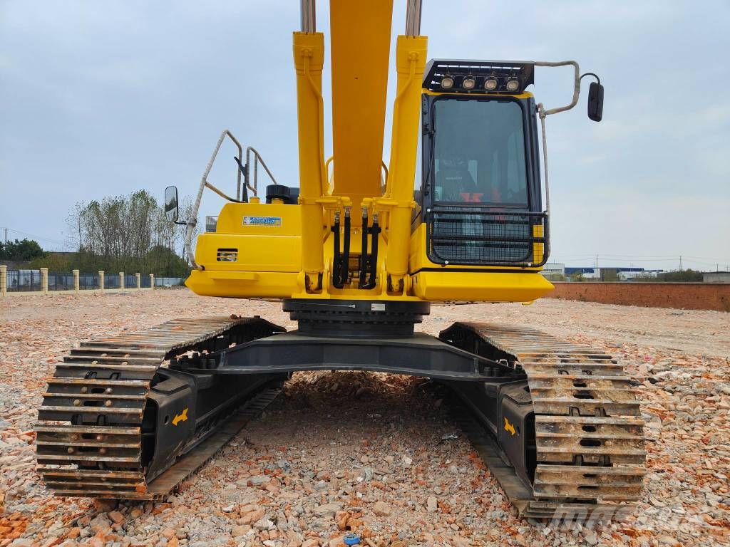 Komatsu PC 450-8 履带挖掘机