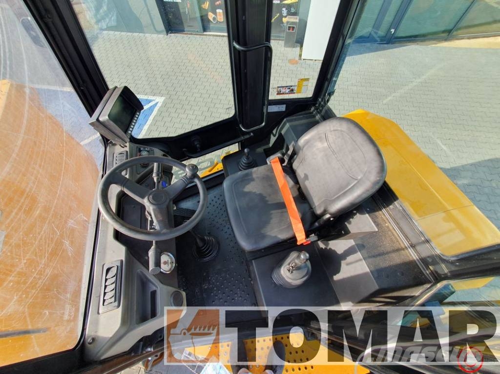 JCB 9T-1 عربات نقل قلابة للمواقع