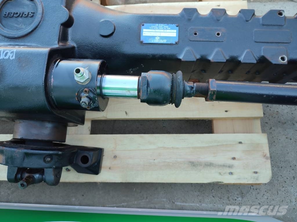 Drive axle Spicer 222/52 754007 6914475 Bobcat T 4 轴