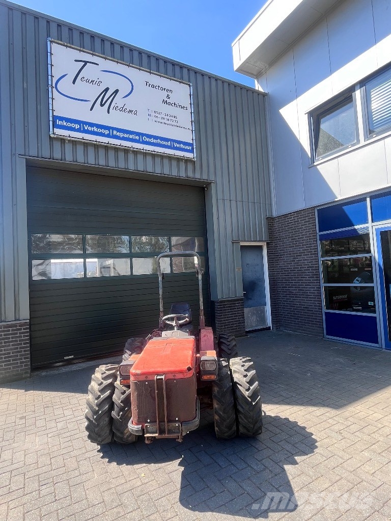Carraro 3800 HST الجرارات