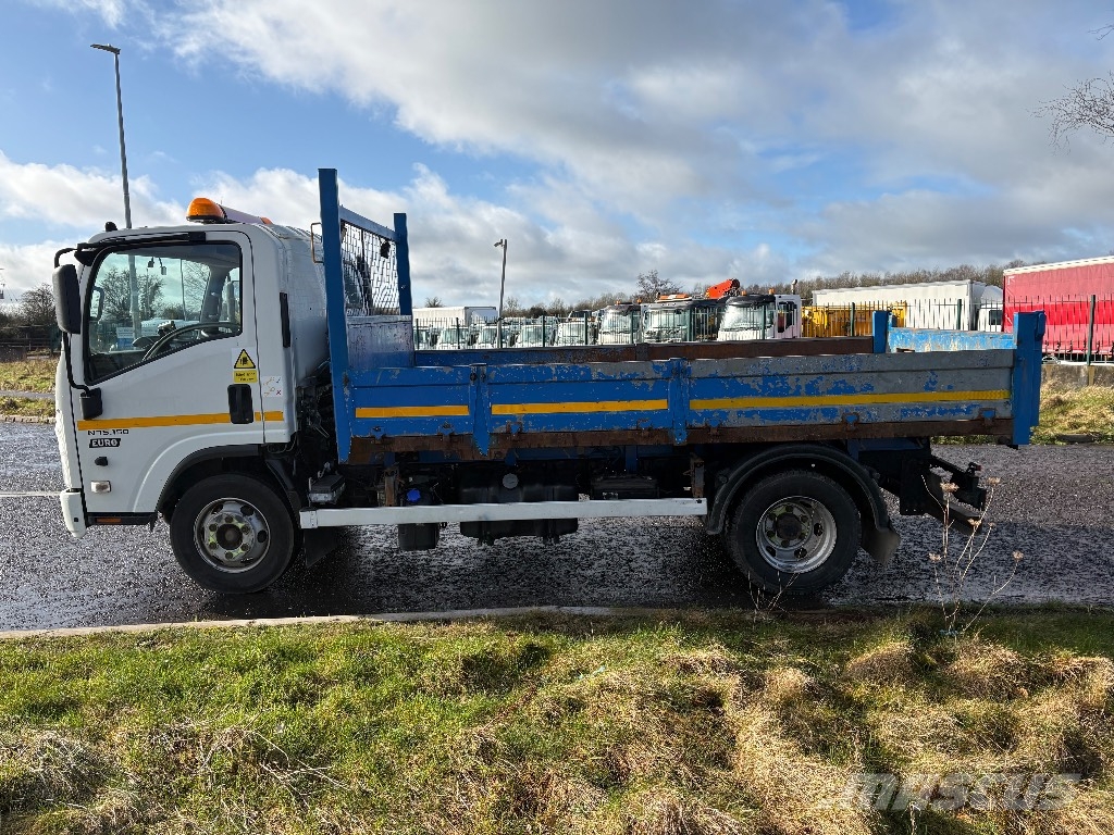 Isuzu N75.150 شاحنات قلابة