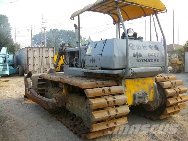 Komatsu D 40 P Buldožeri guseničari
