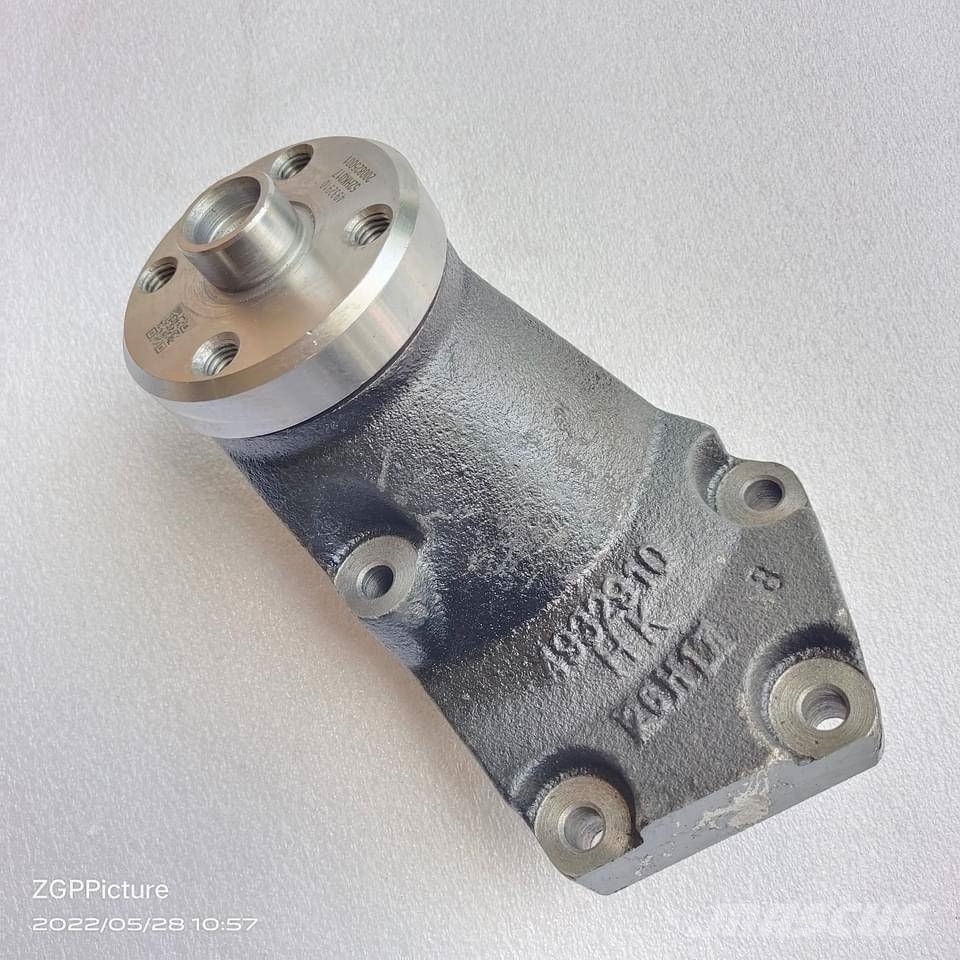 Cummins 4BT3.9 Fan Support 4932910 3960076 Motorer