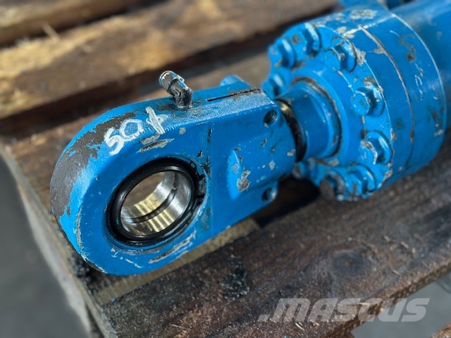 Fuchs MHL 340 CAB LIFT HYDRAULIC CYLINDER Hydraulika
