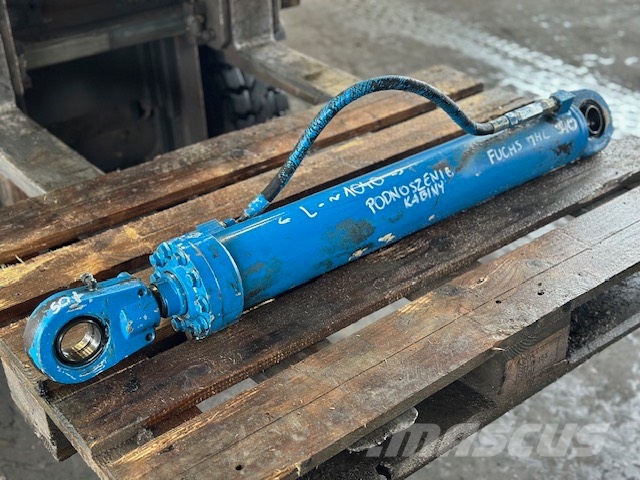 Fuchs MHL 340 CAB LIFT HYDRAULIC CYLINDER Hydraulika