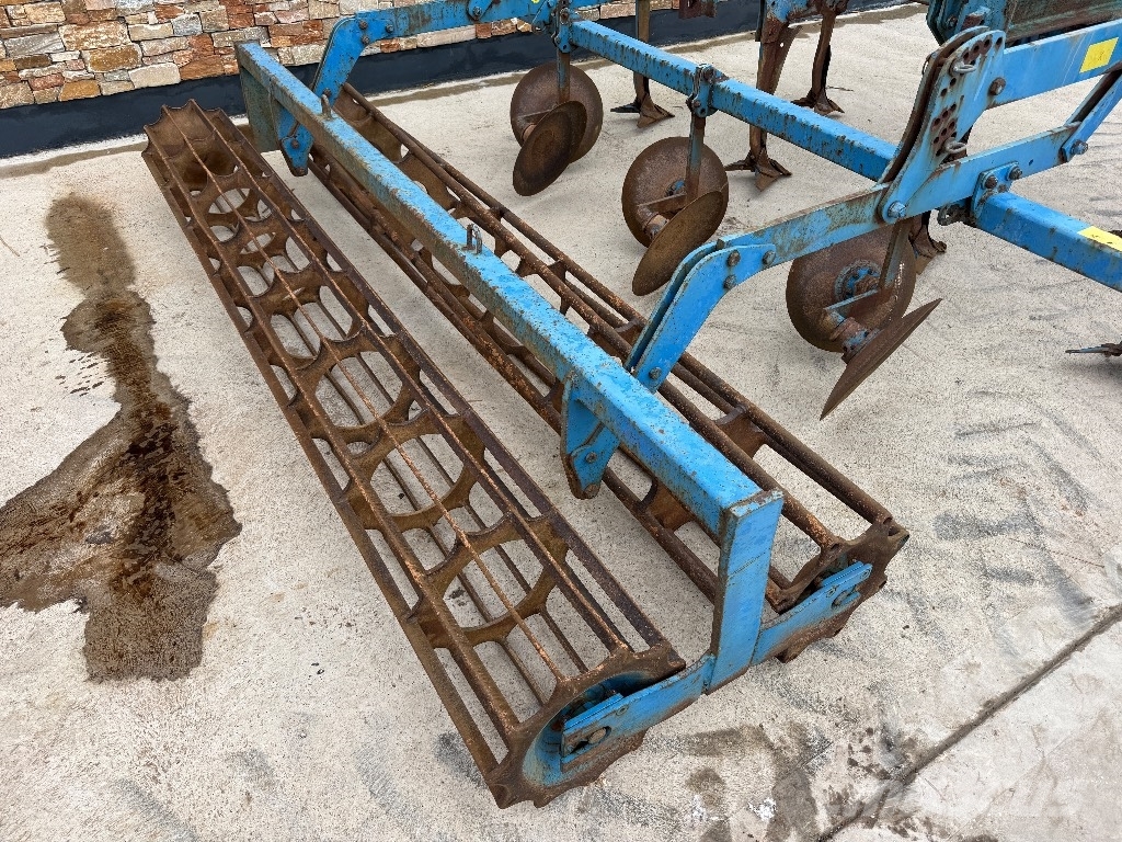 Lemken Smaragd 9 Cultivators
