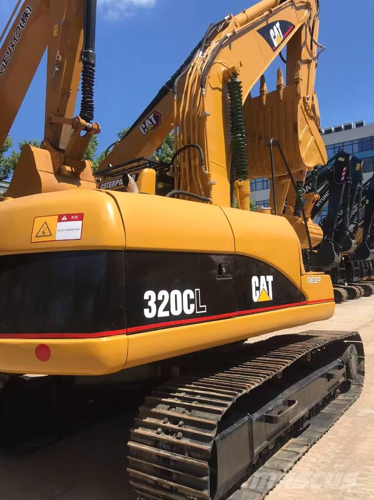 CAT 320 C L Pelle sur chenilles