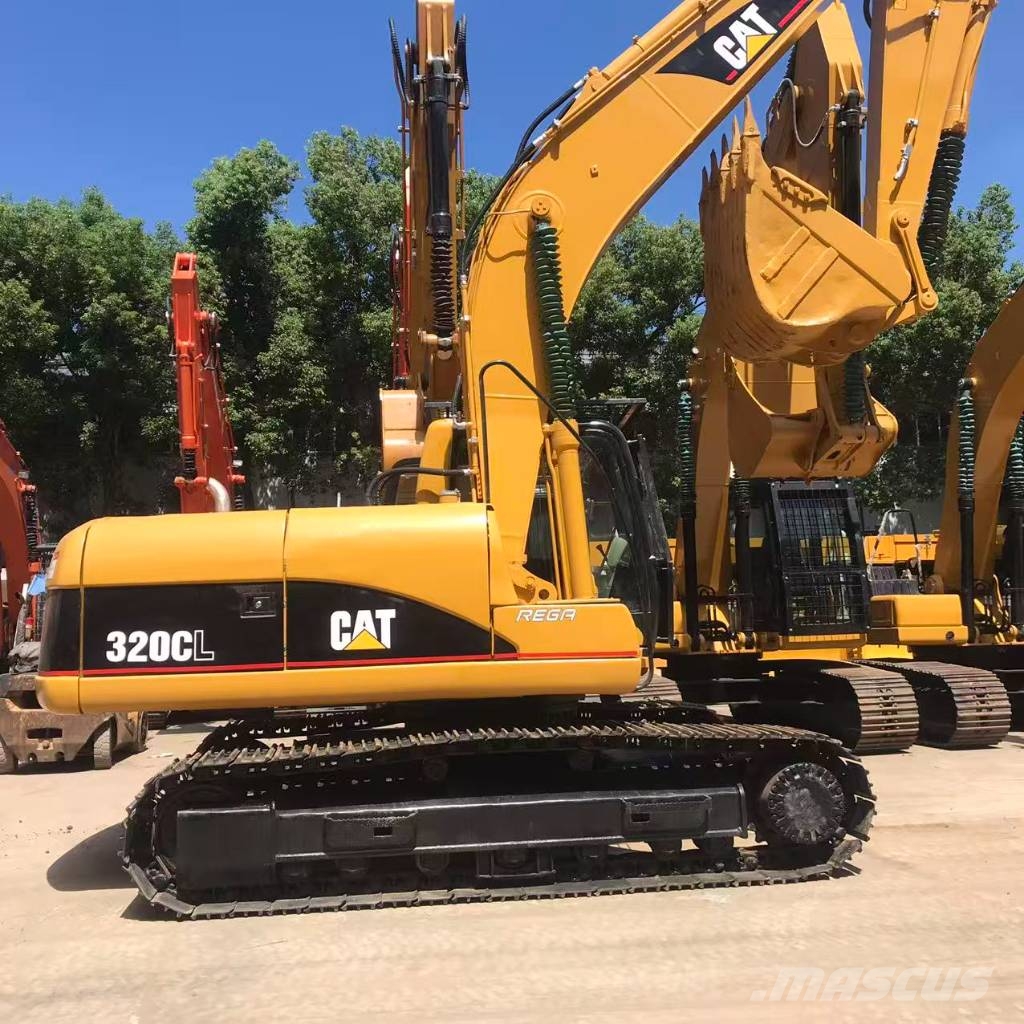 CAT 320 C L Pelle sur chenilles