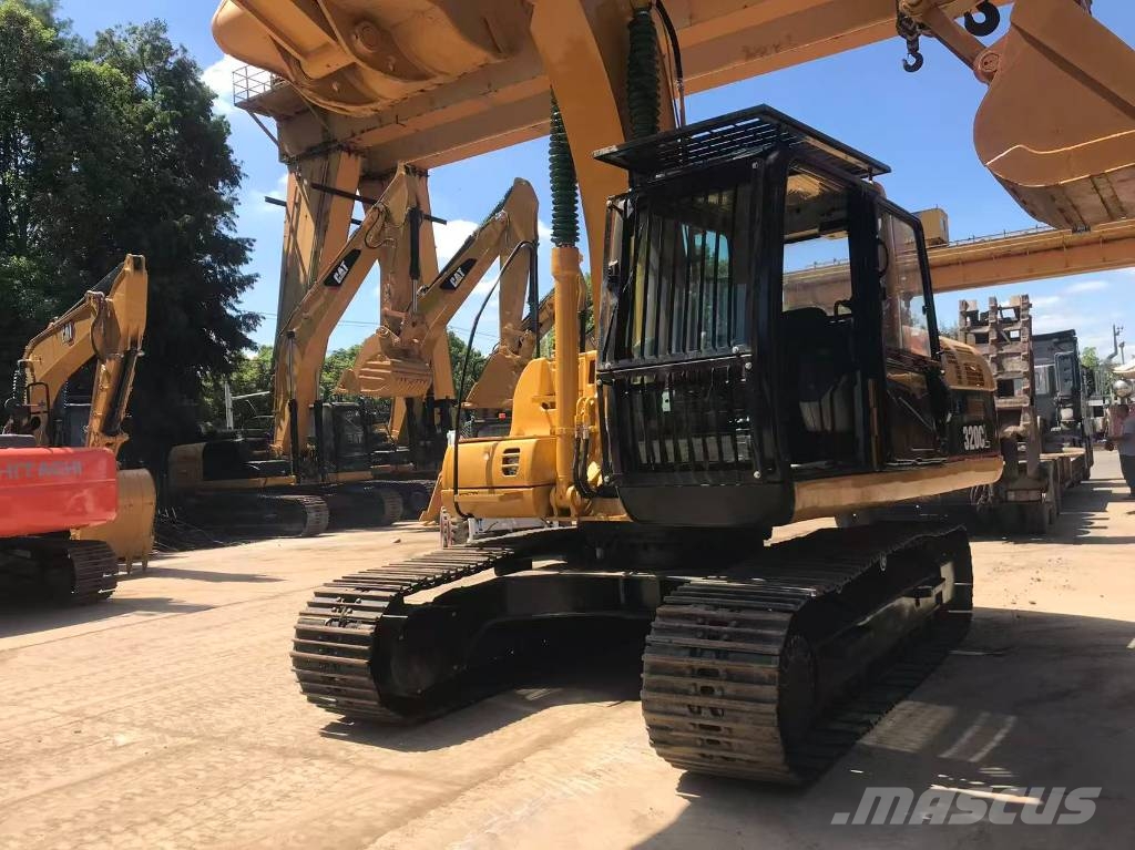 CAT 320 C L Pelle sur chenilles