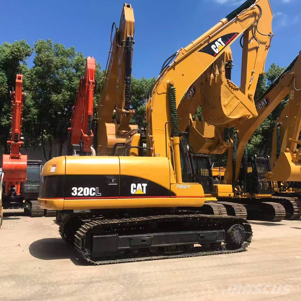 CAT 320 C L Pelle sur chenilles