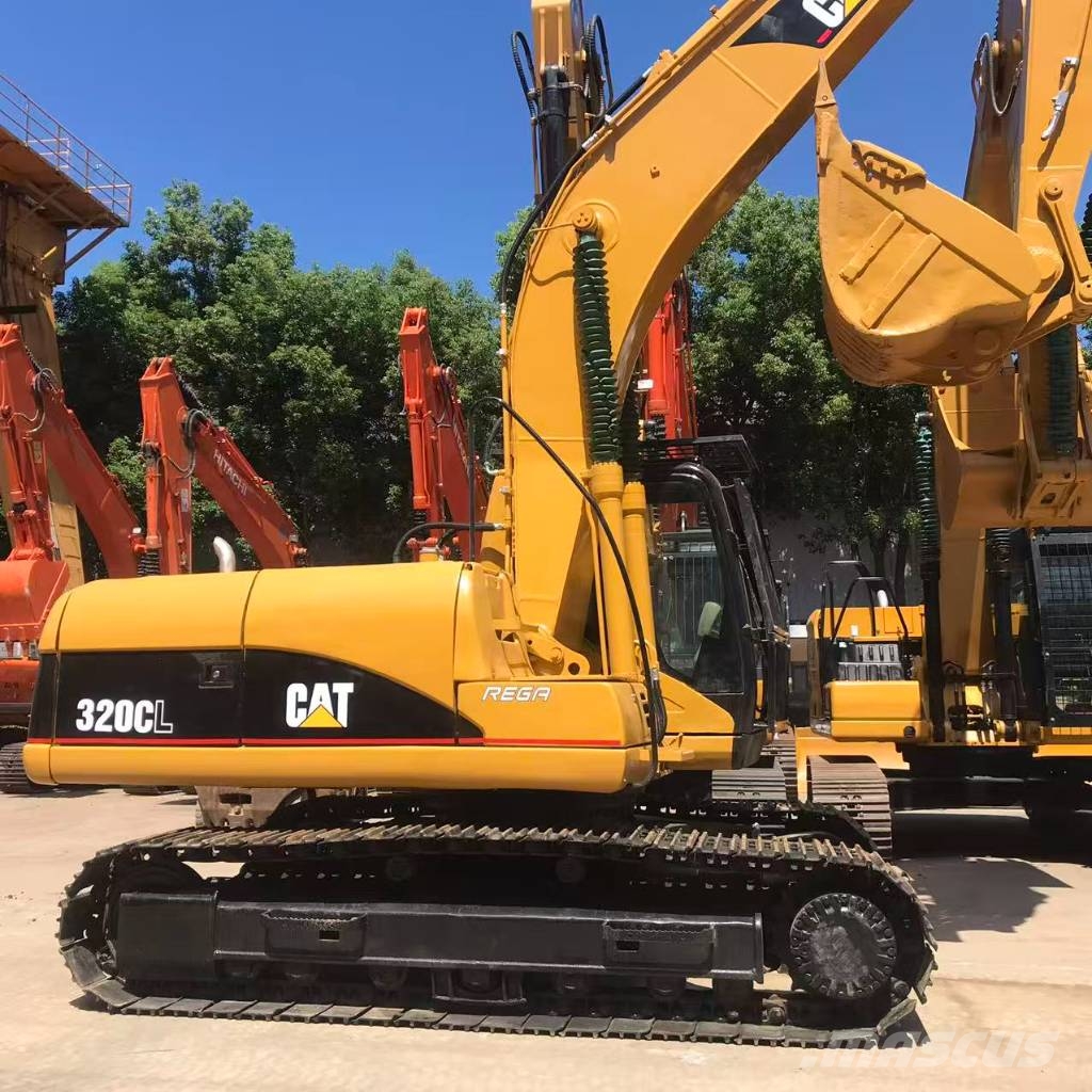 CAT 320 C L Pelle sur chenilles