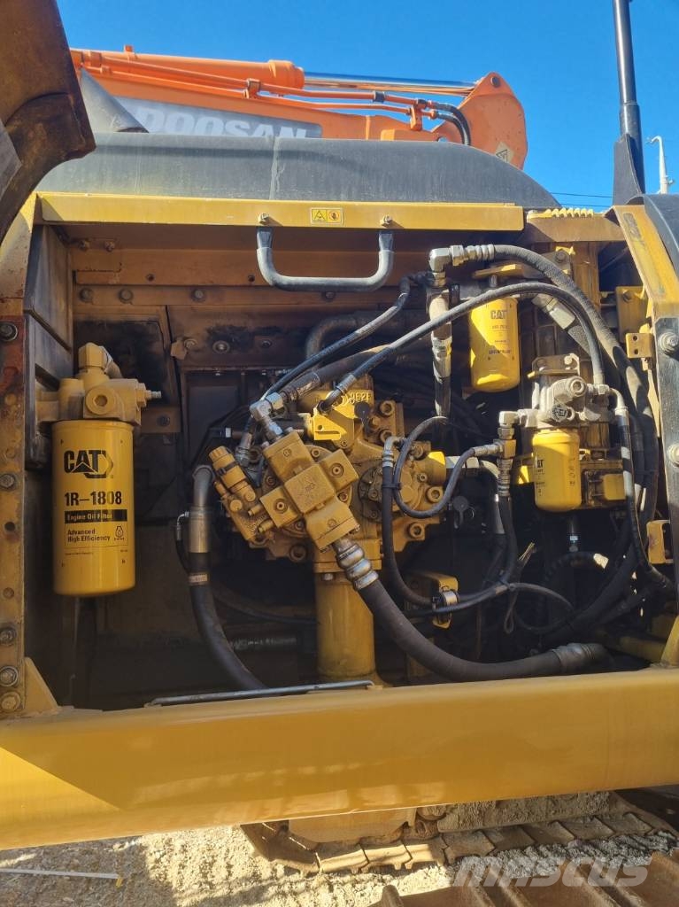 CAT 336 D L Rupsgraafmachines