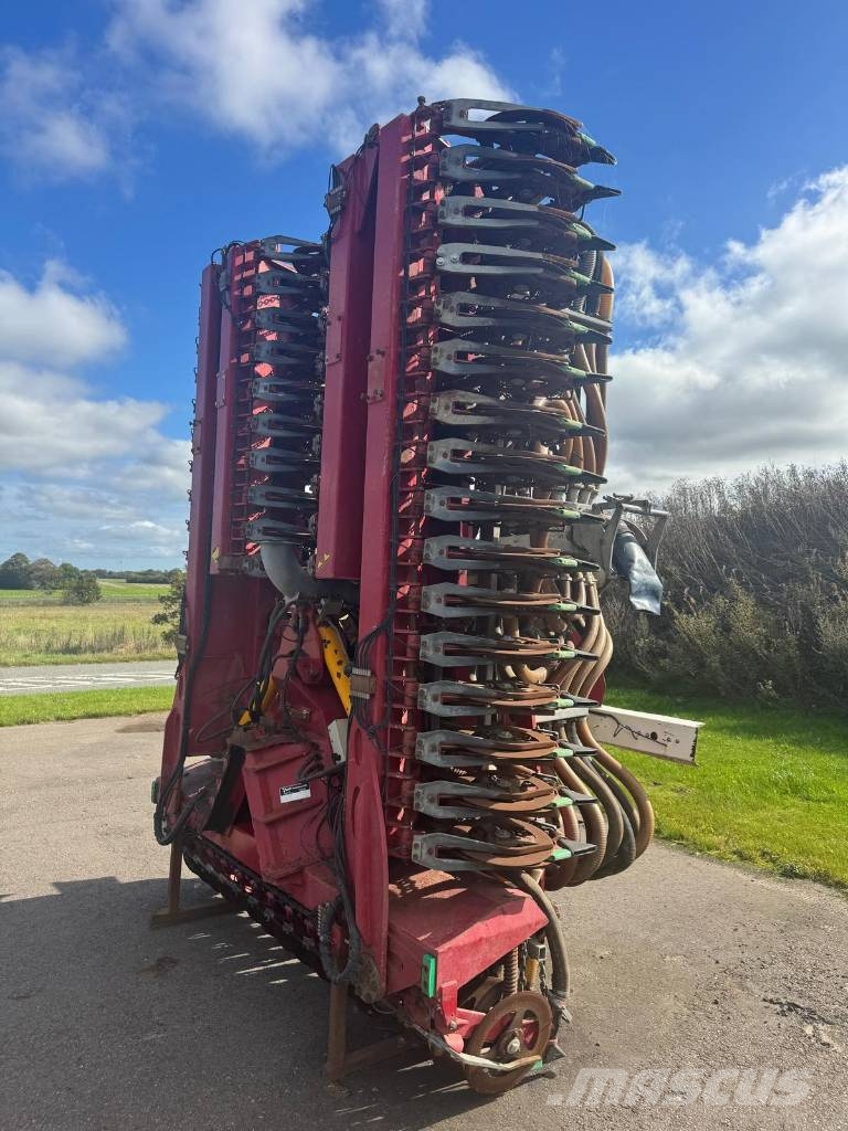 Vredo ZB3 12 meter grøntjordsnedfælder Цистерни для перевезення суспензій