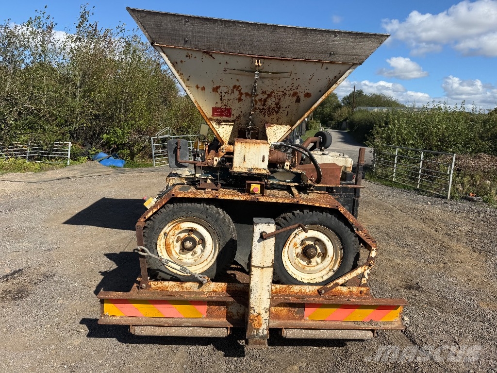 Bristowes Chip spreader Автогудронаторы