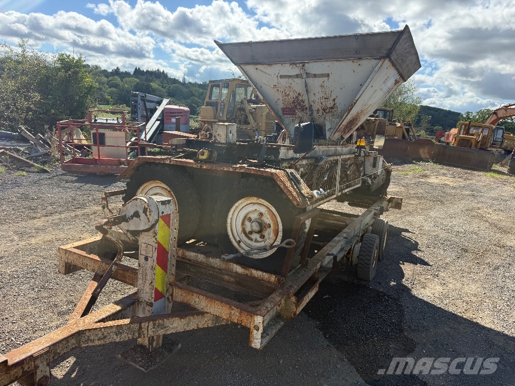 Bristowes Chip spreader Автогудронаторы