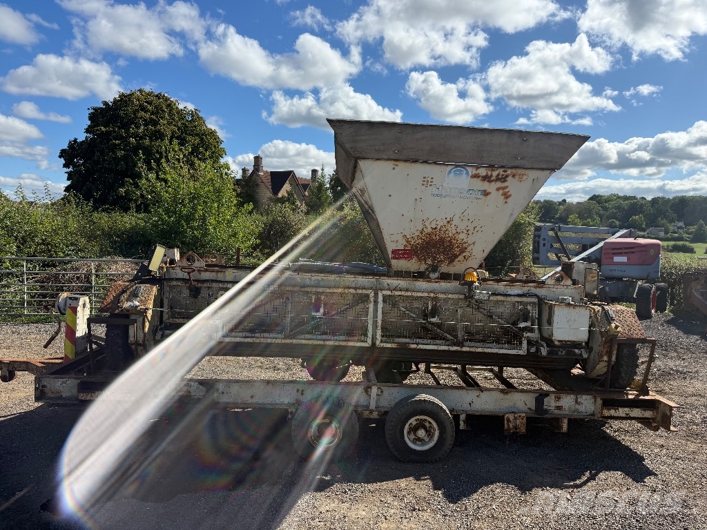 Bristowes Chip spreader Автогудронаторы