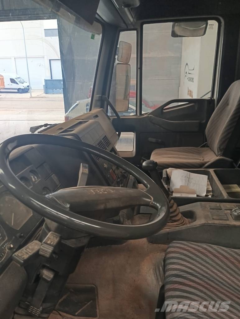 Iveco MT190E27 شاحنات قلابة