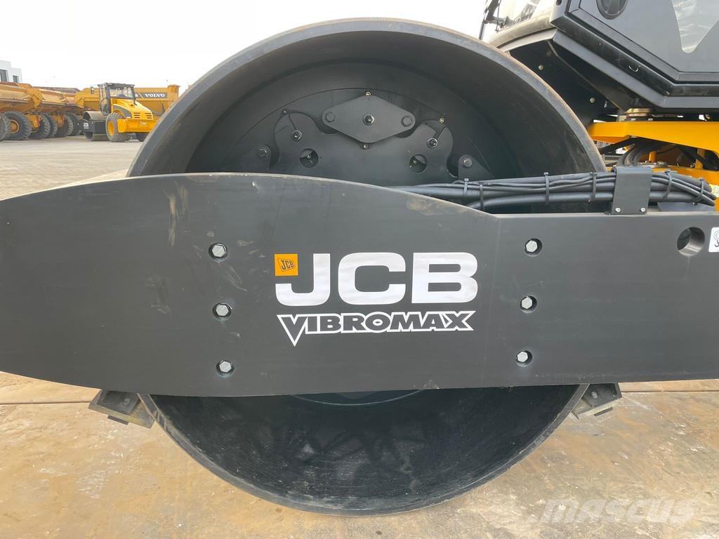 JCB VM166D (15.5t) Rodillos de un solo tambor