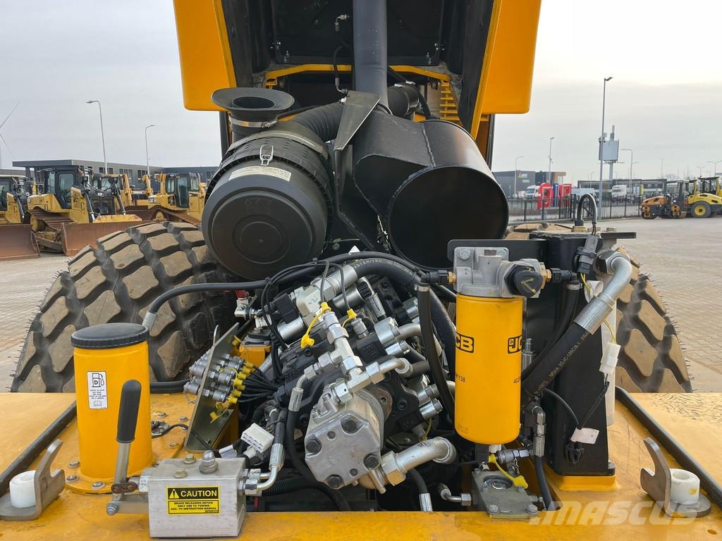 JCB VM166D (15.5t) Rodillos de un solo tambor