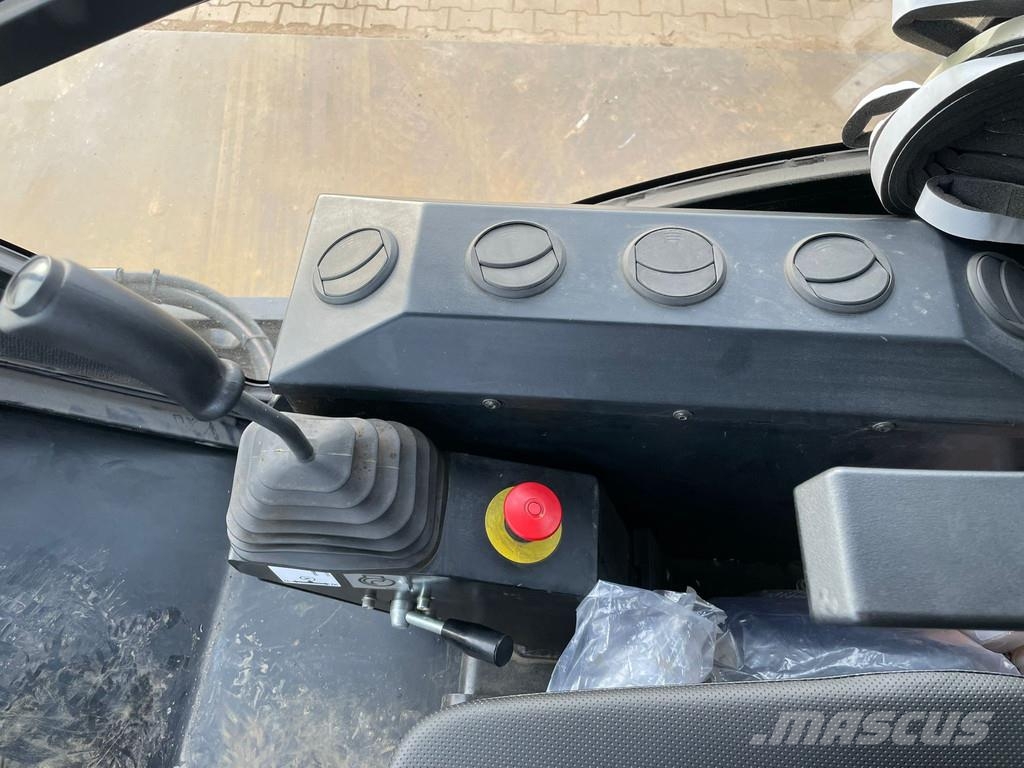 JCB VM166D (15.5t) Rodillos de un solo tambor