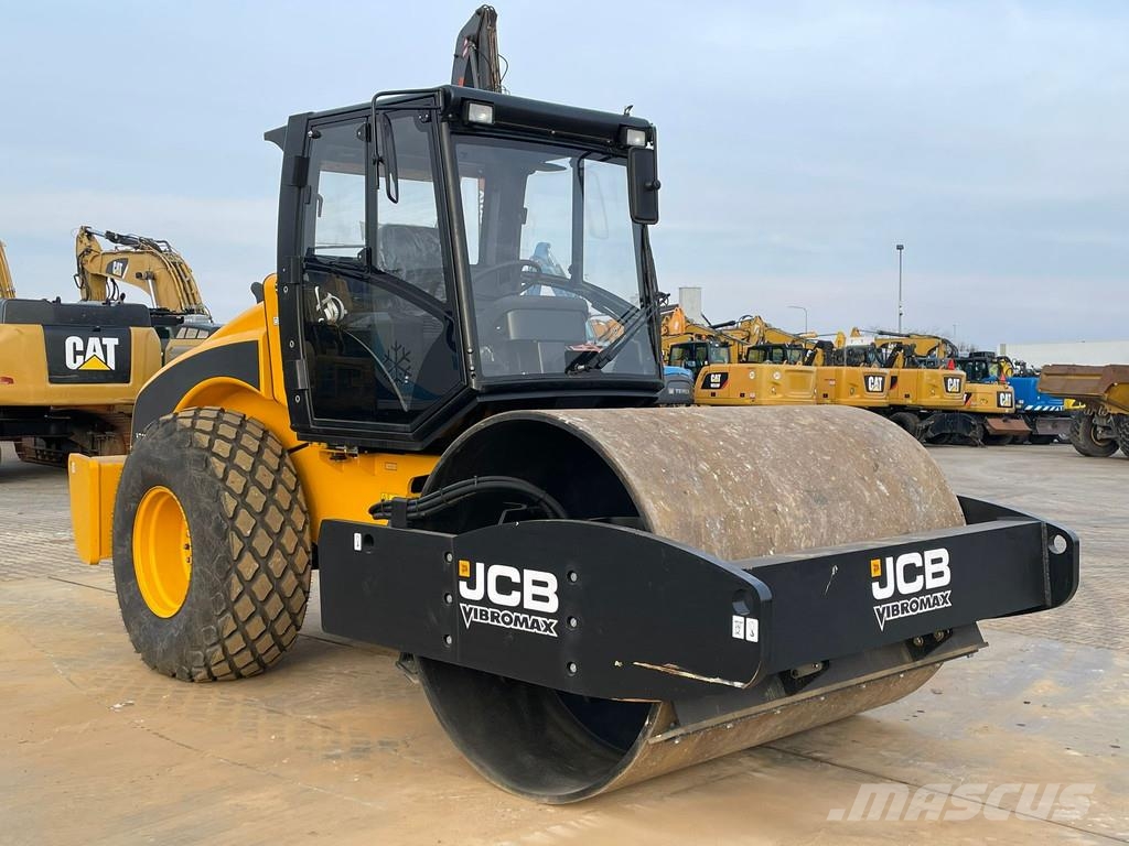 JCB VM166D (15.5t) Rodillos de un solo tambor