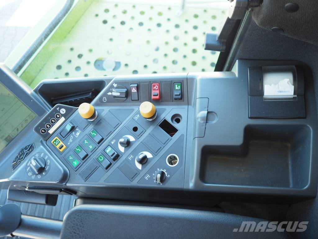 CLAAS Lexion 580 + V900 Kombajni