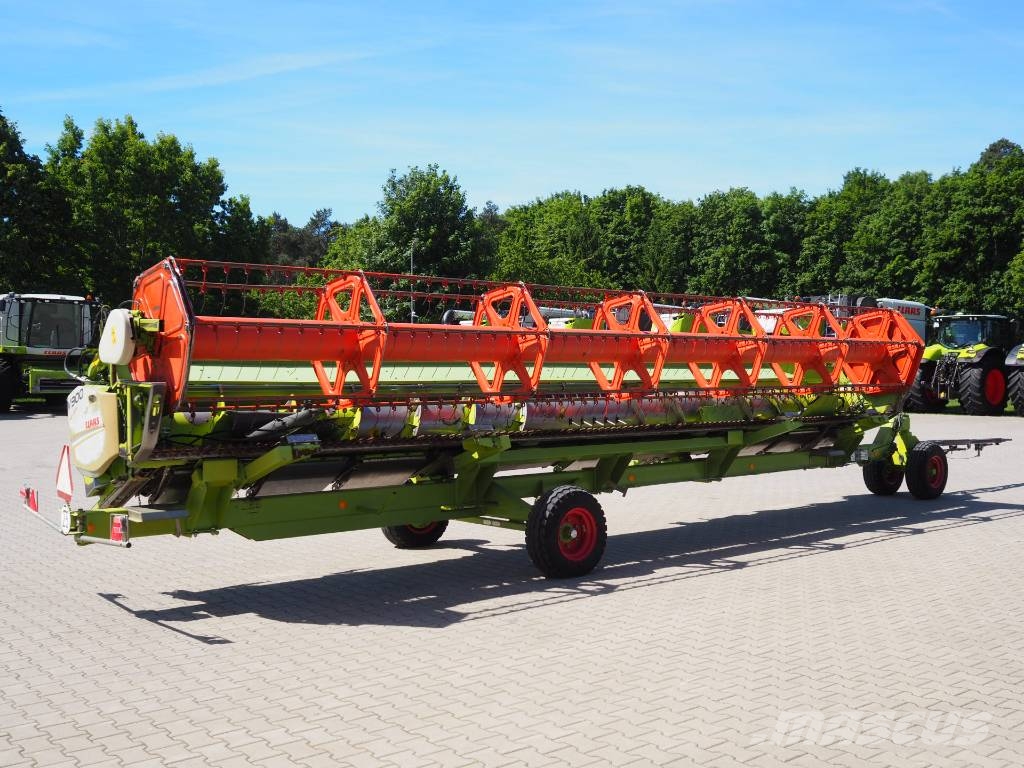 CLAAS Lexion 580 + V900 Kombajni