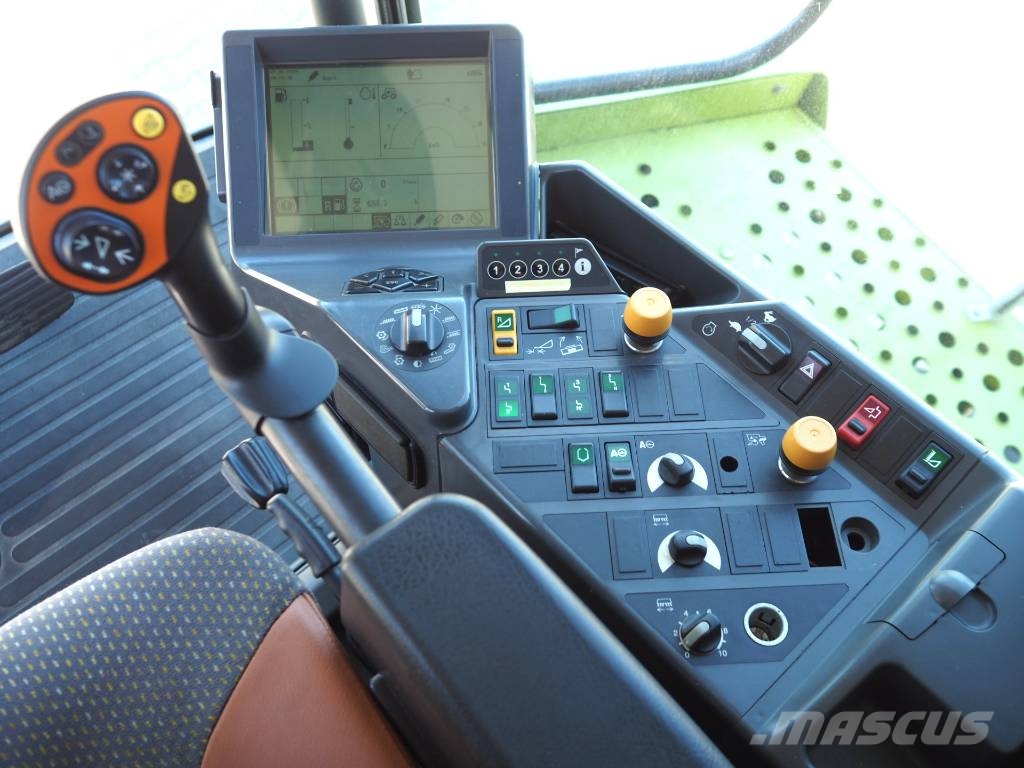 CLAAS Lexion 580 + V900 Kombajni