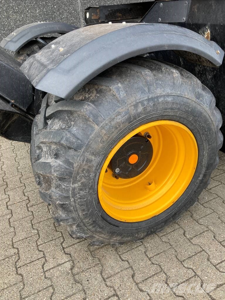 JCB HD 110W Hydradig حفارات بعجل