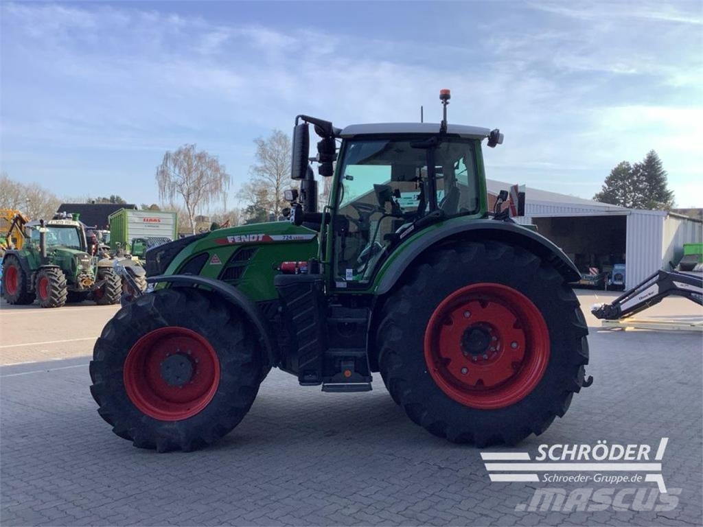 Fendt 724 GEN6 PROFI PLUS Traktoren