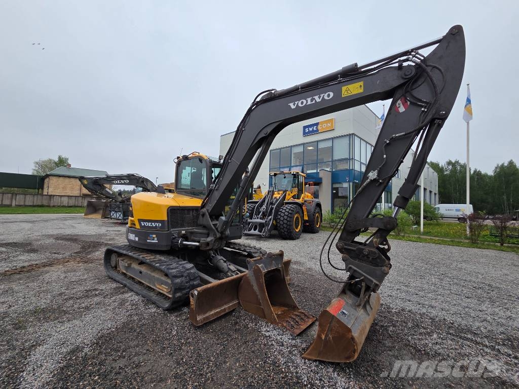Volvo ECR 88 D حفارات وسط 7 طن - 12 طن