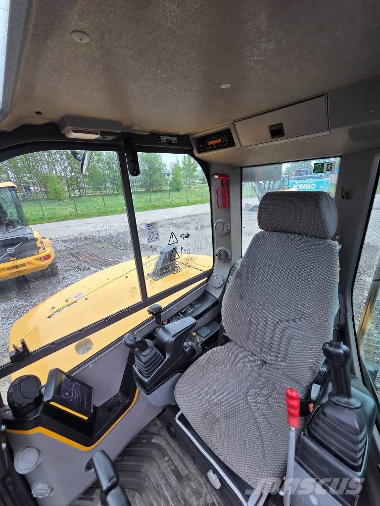 Volvo ECR 88 D حفارات وسط 7 طن - 12 طن