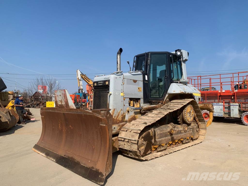 CAT D 6 N Crawler dozers