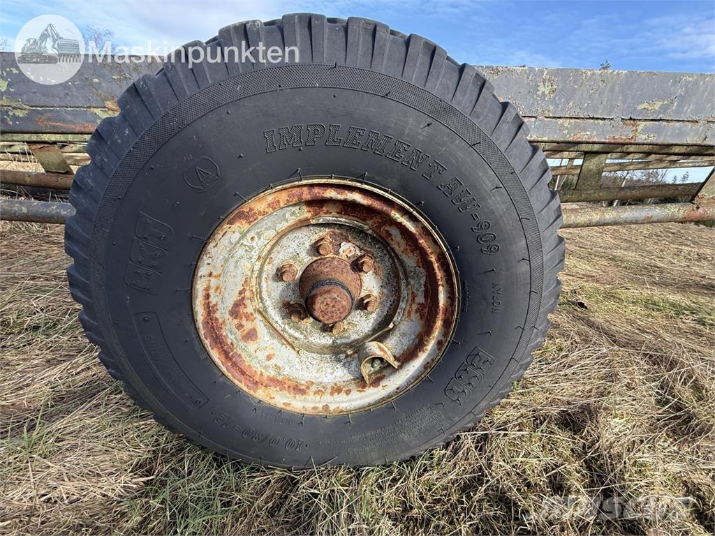 Biltransport 1 axlig Araç nakil römorklari