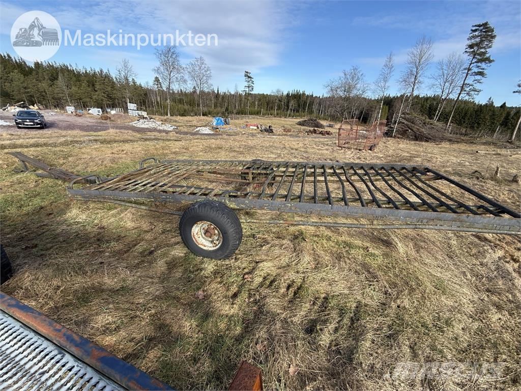 Biltransport 1 axlig Araç nakil römorklari