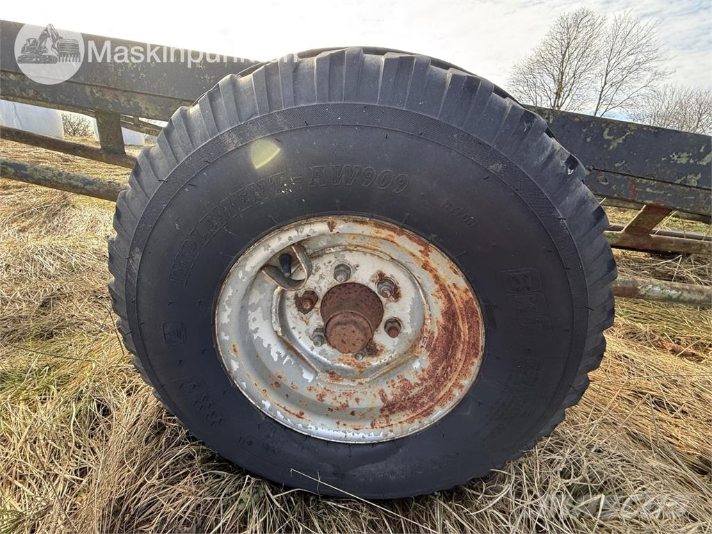 Biltransport 1 axlig Araç nakil römorklari