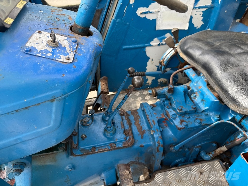 Ford 4600 트랙터